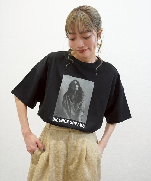 gossara(ゴサラ)の「【主役級Tシャツ】天竺フォトプリントT(Tシャツ/カットソー・レディース・ブラック/オフホワイト/ブラウン・FREE)」の19枚目の写真