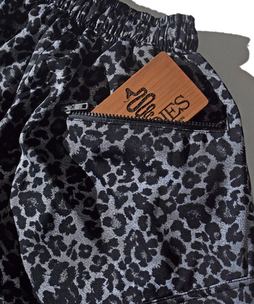ALDIES(アールディーズ)の「Animal Army Shorts / アニマルアーミーショーツ(その他パンツ・メンズ・ブラウン/グレー・SMALL/MEDIUM/LARGE/X-LARGE)」の16枚目の写真