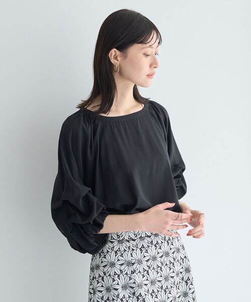YECCA VECCA（イェッカヴェッカ）の「ホイップスリーブブラウス（シャツ/ブラウス・レディース・ドット/ラベンダー/ネイビー/オフホワイト/ブラック・FREE）」の2枚目の写真