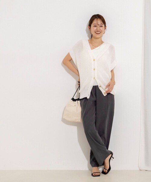 NOLLEY’S(ノーリーズ)の「【WEB&一部店舗限定】ウォッシャブルサンドウォッシュイージーワイドパンツ(その他パンツ・レディース・ベージュ/チャコールグレー・38/36)」の20枚目の写真