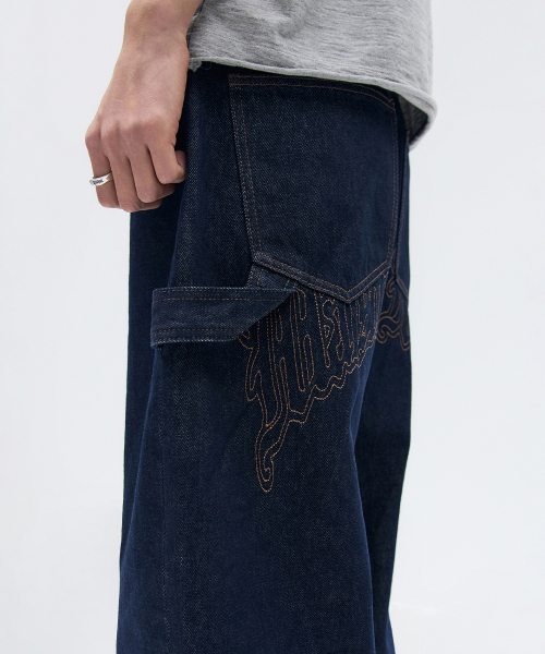 MAISON MINED（メゾンミネド）の「BACK-POINT DENIM PANTS INDIGO（デニムパンツ・メンズ・その他・SMALL/MEDIUM/LARGE）」の11枚目の写真