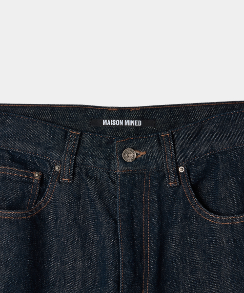 MAISON MINED（メゾンミネド）の「BACK-POINT DENIM PANTS INDIGO（デニムパンツ・メンズ・その他・SMALL/MEDIUM/LARGE）」の7枚目の写真