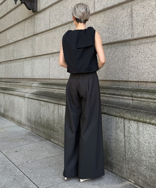 JENNE(ジェンヌ)の「リボンVネックトップス(その他トップス・レディース・ネイビー/ブラック/ホワイト・LARGE/MEDIUM/SMALL)」の15枚目の写真