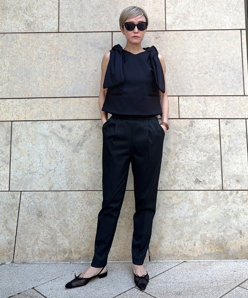 JENNE(ジェンヌ)の「リボンVネックトップス(その他トップス・レディース・ネイビー/ブラック/ホワイト・LARGE/MEDIUM/SMALL)」の21枚目の写真