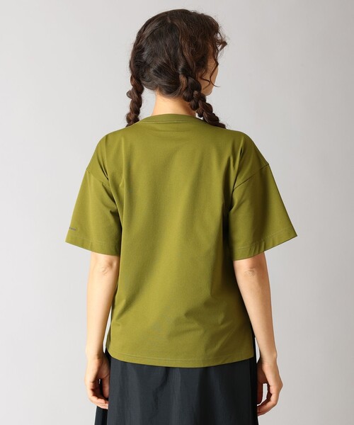 Columbia(コロンビア)の「UVカット 冷感 Columbia/ ウィメンズ トゥリースワロー オムニフリーズゼロ ショートスリーブTシャツ /コロンビア(Tシャツ/カットソー・レディース・グリーン/ブラック/ブラウン・M/L/XL/S)」の6枚目の写真