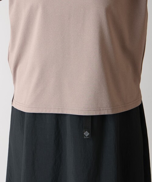 Columbia(コロンビア)の「UVカット 冷感 Columbia/ ウィメンズ トゥリースワロー オムニフリーズゼロ ショートスリーブTシャツ /コロンビア(Tシャツ/カットソー・レディース・グリーン/ブラック/ブラウン・M/L/XL/S)」の13枚目の写真