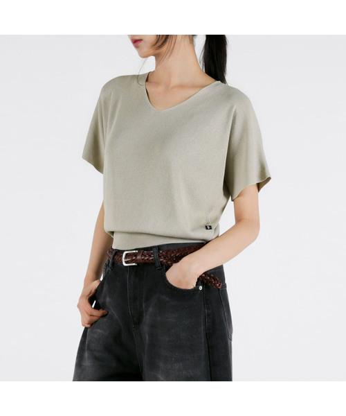 UMM(ウム)の「レディース サマー ソフトタッチ Vネックニット 3COLOR(Tシャツ/カットソー・レディース・ベージュ/ブラック/ライトピンク・F)」の1枚目の写真
