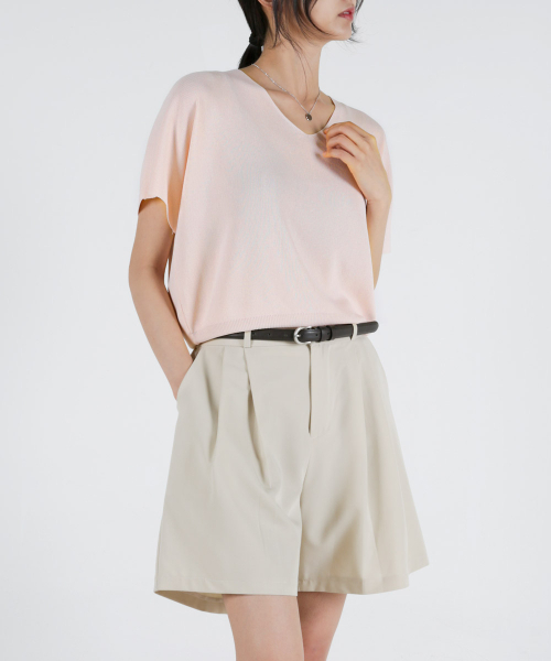 UMM(ウム)の「レディース サマー ソフトタッチ Vネックニット 3COLOR(Tシャツ/カットソー・レディース・ベージュ/ブラック/ライトピンク・F)」の6枚目の写真