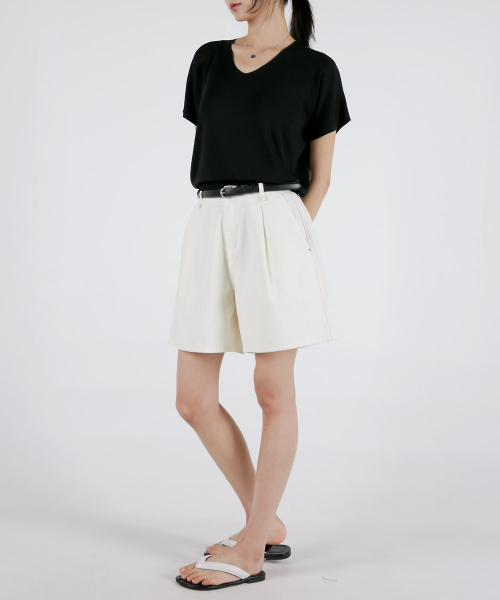 UMM(ウム)の「レディース サマー ソフトタッチ Vネックニット 3COLOR(Tシャツ/カットソー・レディース・ベージュ/ブラック/ライトピンク・F)」の12枚目の写真