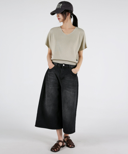 UMM(ウム)の「レディース サマー ソフトタッチ Vネックニット 3COLOR(Tシャツ/カットソー・レディース・ベージュ/ブラック/ライトピンク・F)」の17枚目の写真