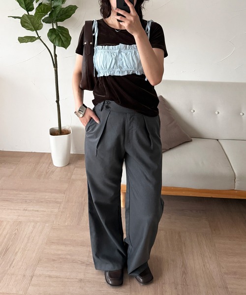 MUHET(ミュエータ)の「waist design straight pants / ウエストデザインストレートパンツ(スラックス・レディース・ブラウン/オフホワイト/チャコールグレー・MEDIUM/SMALL/LARGE)」の14枚目の写真