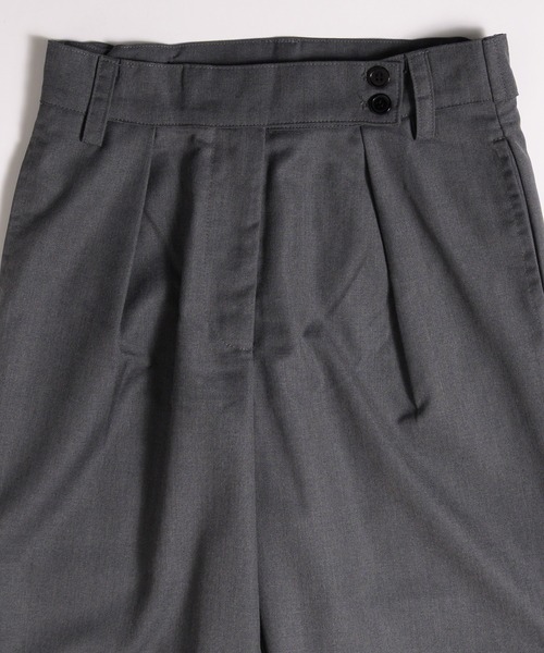 MUHET(ミュエータ)の「waist design straight pants / ウエストデザインストレートパンツ(スラックス・レディース・ブラウン/オフホワイト/チャコールグレー・MEDIUM/SMALL/LARGE)」の12枚目の写真