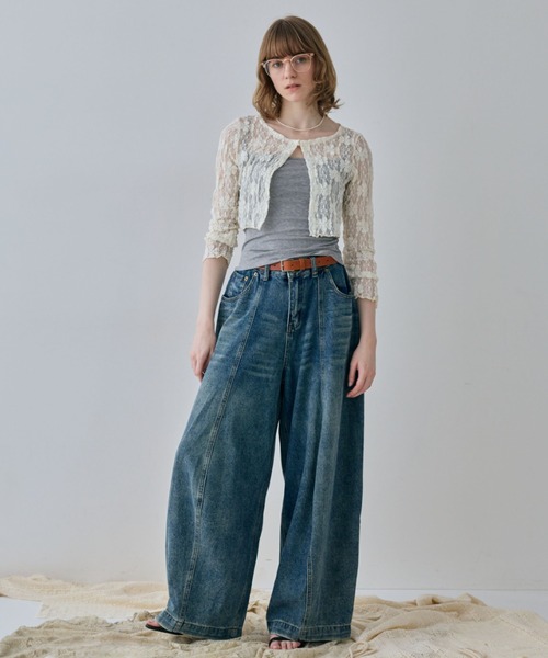 flaeu(フラユ)の「Flower Lace Short Cardigan(カーディガン/ボレロ・レディース・ブラック/アイボリー・FREE)」の6枚目の写真