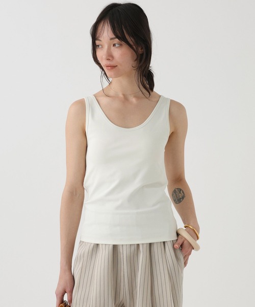 BABYLONE(バビロン)の「カップ付きバッグチャームタンク(タンクトップ・レディース・ブラック/オフホワイト・フリー)」の4枚目の写真