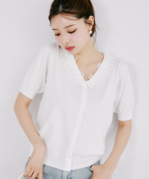 tocco closet(トッコ クローゼット)の「【ZOZO限定】接触冷感フラワーレース襟半袖カーディガン(ニット/セーター・レディース・ラベンダー/ネイビー/ブラック/オフホワイト・M)」の12枚目の写真