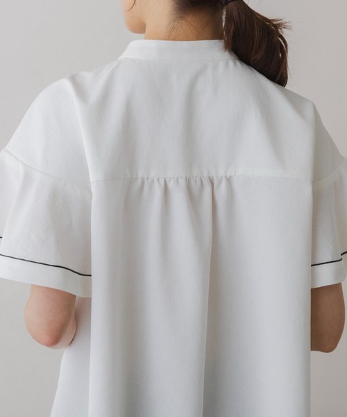 Sono(ソーノ)の「接触冷感/吸水速乾/ご自宅でお洗濯可能/UVカット【新作6/19発売】【SONO/ソーノ】【Heat shield】ハミングフレアブラウス(シャツ/ブラウス・レディース・ネイビー/ホワイト・F)」の20枚目の写真