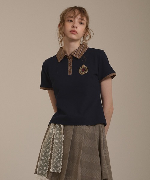 hazyl(ヘイジル)の「emblem logo polo shirt / エンブレムロゴポロシャツ(ポロシャツ・レディース・ネイビー/ブラウン系その他・フリー)」の13枚目の写真