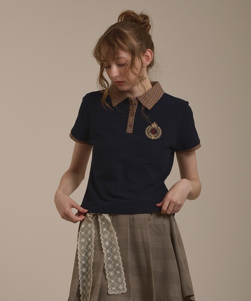 hazyl(ヘイジル)の「emblem logo polo shirt / エンブレムロゴポロシャツ(ポロシャツ・レディース・ネイビー/ブラウン系その他・フリー)」の16枚目の写真