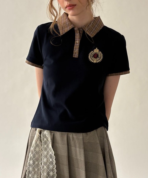 hazyl(ヘイジル)の「emblem logo polo shirt / エンブレムロゴポロシャツ(ポロシャツ・レディース・ネイビー/ブラウン系その他・フリー)」の7枚目の写真