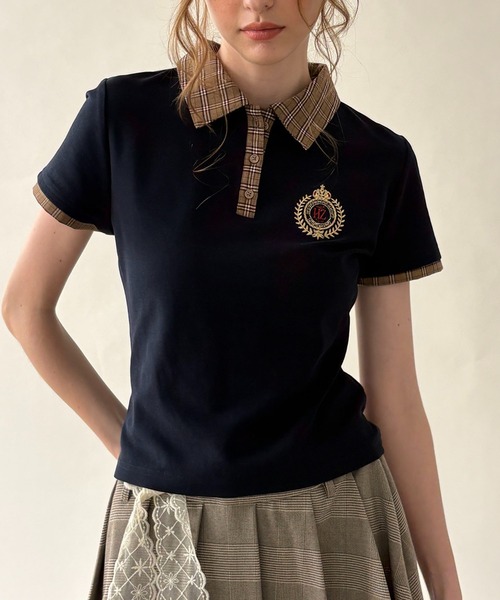 hazyl(ヘイジル)の「emblem logo polo shirt / エンブレムロゴポロシャツ(ポロシャツ・レディース・ネイビー/ブラウン系その他・フリー)」の6枚目の写真