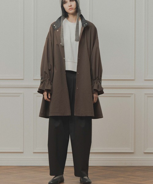WHYTO.(ホワイト)の「「WHYTO. / ホワイト」standcollar tent coat(その他アウター・レディース・ベージュ/ブラウン/ブラック・36/38)」の4枚目の写真