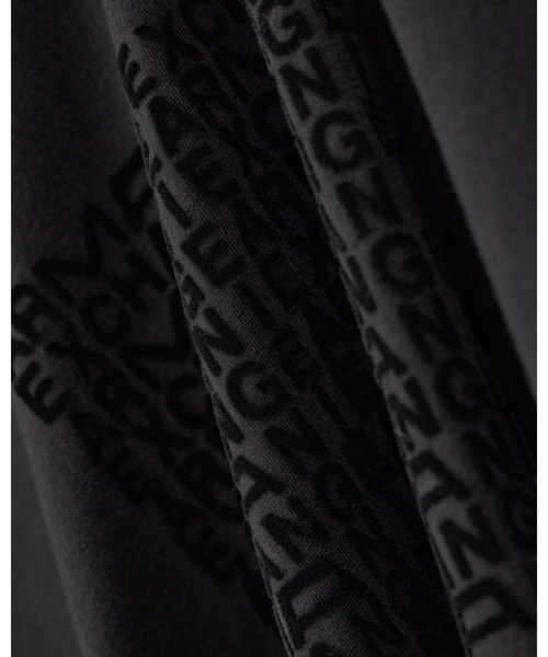 ARMANI EXCHANGE(アルマーニエクスチェンジ)の「【A|X アルマーニ エクスチェンジ】フロッキーロゴ レギュラーフィット 半袖クルーネックTシャツ/REGULAR(Tシャツ/カットソー・メンズ・ブラック・X-SMALL/X-LARGE/SMALL/MEDIUM/LARGE)」の8枚目の写真