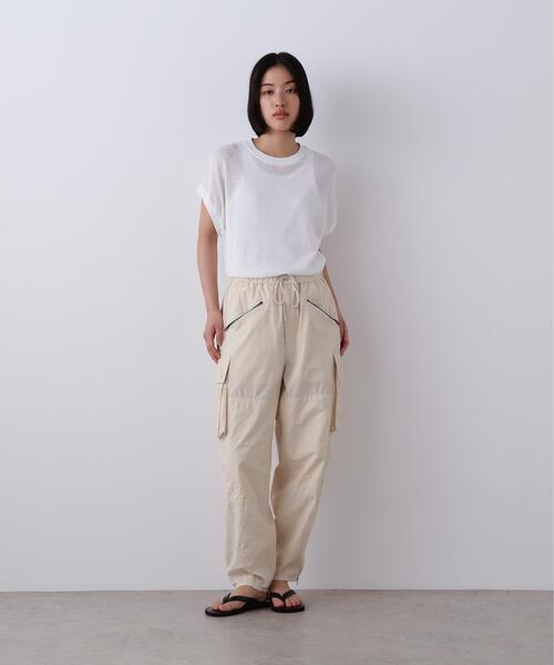 YLEVE（イレーヴ）の「YLEVE / COTTON LINEN KNIT ASYMMETRY PULLOVER（ニット/セーター・レディース・カーキ/ブラック/ホワイト・1）」の7枚目の写真