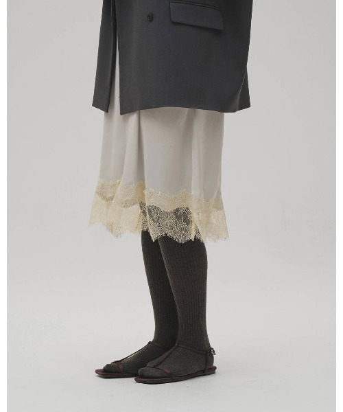 TODAYFUL（トゥデイフル）の「TODAYFUL Satin Lace Dress（ワンピース・レディース・オフホワイト/ブラック・36/38）」の9枚目の写真