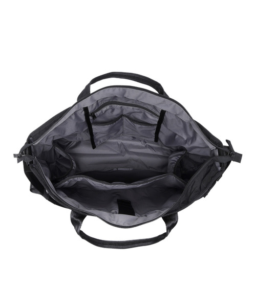 CHROME（クローム）の「［ CHROME / クローム ］GROCERY TOTE MSNGR 15L / グローサリー トート メッセンジャー 15L 耐水 トートバッグ 容量：15L（トートバッグ・メンズ・ブラック・FREE）」の4枚目の写真