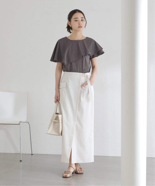 La TOTALITE（ラトータリテ）の「【洗える】《追加》ケープカットソー（Tシャツ/カットソー・レディース・バーガンディー/グレー/グリーン・FREE）」の6枚目の写真