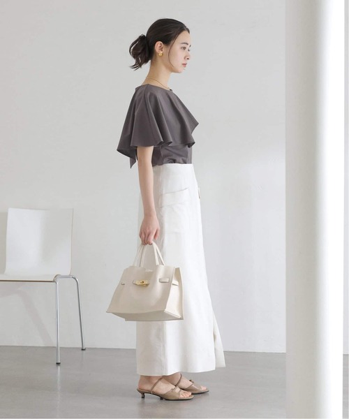 La TOTALITE（ラトータリテ）の「【洗える】《追加》ケープカットソー（Tシャツ/カットソー・レディース・バーガンディー/グレー/グリーン・FREE）」の7枚目の写真