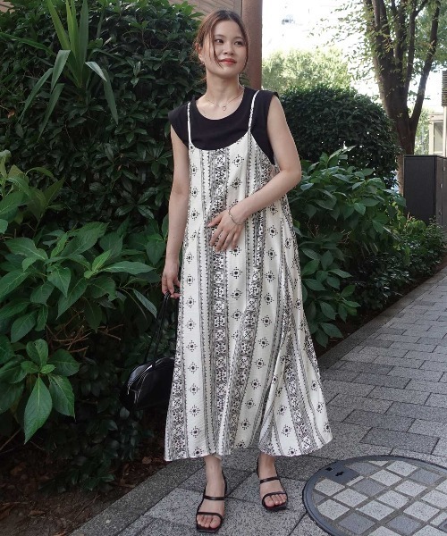 CORNERS(コーナーズ)の「エスニックストライプキャミワンピース(ワンピース・レディース・アイボリー/ブラック・M)」の20枚目の写真