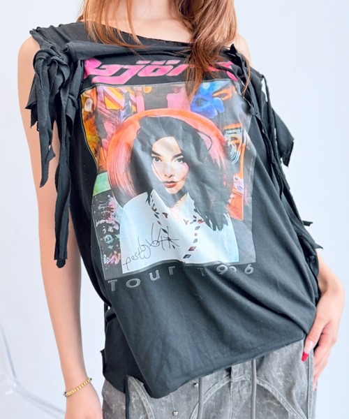 Y2K SYNAPSE FACTORY(ワイツーケー シナプスファクトリー)の「【SYNOVA】veryリメイクTシャツ(Tシャツ/カットソー・レディース・その他1/その他2/その他3/その他5/その他6/その他4・FREE)」の2枚目の写真