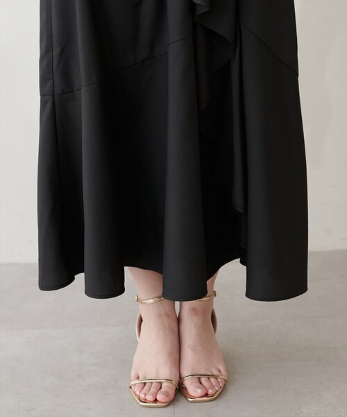 natural couture(ナチュラルクチュール)の「アシンメトリーヘムシャツワンピース(シャツワンピース・レディース・ブラック/ネイビー/イエロー/ブルー・FREE)」の16枚目の写真