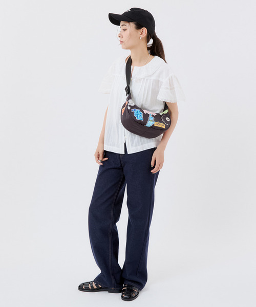 LeSportsac(レスポートサック)の「PW SMALL HOBO パッチワークブラックSMアジャストホーボー(ショルダーバッグ・レディース・ブラック・FREE)」の3枚目の写真