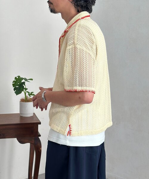 CPCM(シーピーシーエム)の「配色ステッチレースシャツ(シャツ/ブラウス・メンズ・アイボリー/ネイビー/グリーン・LARGE/MEDIUM/SMALL)」の5枚目の写真