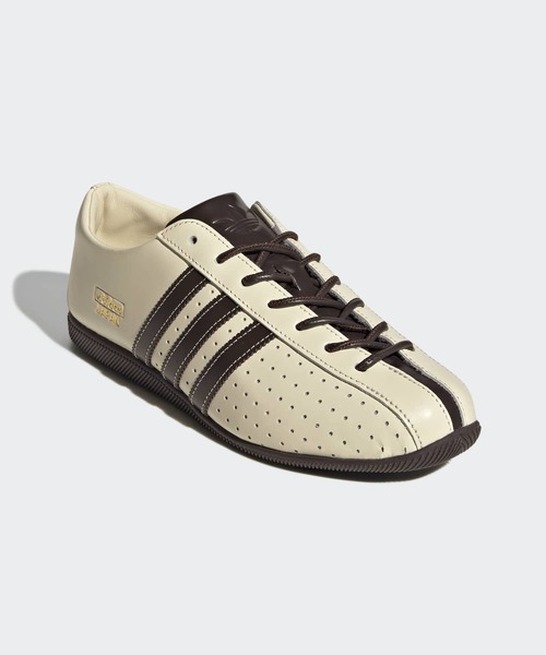 adidas(アディダス)の「ジャパン ラックス / JAPAN LUX / アディダスオリジナルス adidas Originals(スニーカー・レディース・ベージュ・26.5cm/29.0cm/28.0cm/28.5cm/27.0cm/27.5cm/26.0cm/24.0cm/24.5cm/25.0cm/25.5cm/23.5cm/23.0cm/22.5cm/22.0cm)」の4枚目の写真