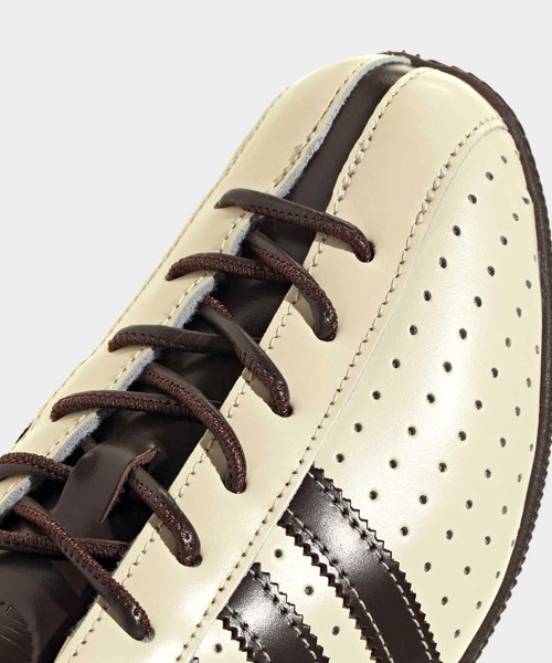 adidas(アディダス)の「ジャパン ラックス / JAPAN LUX / アディダスオリジナルス adidas Originals(スニーカー・レディース・ベージュ・26.5cm/29.0cm/28.0cm/28.5cm/27.0cm/27.5cm/26.0cm/24.0cm/24.5cm/25.0cm/25.5cm/23.5cm/23.0cm/22.5cm/22.0cm)」の7枚目の写真