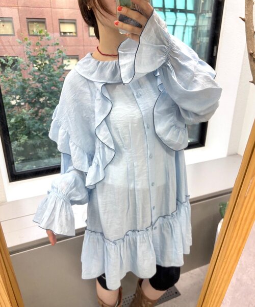 w closet(ダブルクローゼット)の「ビッグ衿フリルミニワンピース(シャツ/ブラウス・レディース・ピンク/ブルー/アイボリー・FREE)」の14枚目の写真