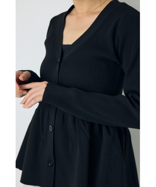 AZUL by moussy(アズールバイマウジー)の「【大人気♪】ペプラムカーディガン 秋服 冬服 ウエストカバー 体系カバー 長袖 ニットトップス(カーディガン/ボレロ・レディース・ブラック/ボルドー/アイボリー・FREE)」の21枚目の写真