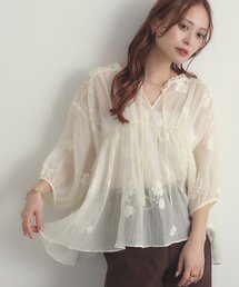起毛大花柄刺繍ブラウス