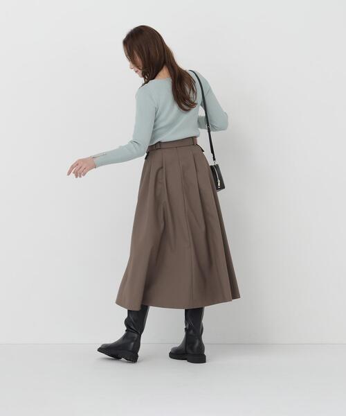 NATURAL BEAUTY BASIC(ナチュラルビューティーベーシック)の「ボートネックニット(ニット/セーター・レディース・ライトグリーン/オフホワイト/ダークブラウン・FREE)」の7枚目の写真