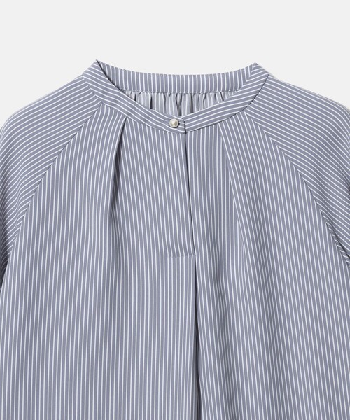 A DAY IN THE LIFE UNITED ARROWS(アデイインザライフユナイテッドアローズ)の「ドビー フェイクパール 9分袖ブラウス<A DAY IN THE LIFE>(シャツ/ブラウス・レディース・ホワイト/ベージュ/その他1・FREE)」の12枚目の写真