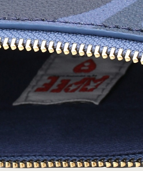 APEE BY A BATHING APE（エイピーバイアベイシングエイプ）の「APEE CAMO PU MINI POCHETTE（ショルダーバッグ・レディース・レッド/ピンク/ブルー・FREE）」の9枚目の写真