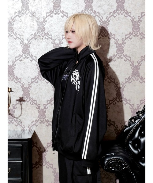 NOEMIE（ノエミー）の「トライバルベルトユニセックスジャージセットアップ（ジャージ・レディース・ダークグレー/ブラック/オフホワイト・M）」の8枚目の写真