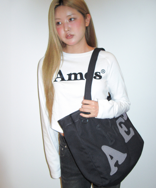 AMESWORLDWIDE（アメスワールドワイド）の「BIG TYPO アップリケ ショルダーバッグ チャコール（ショルダーバッグ・レディース・その他・FREE）」の6枚目の写真