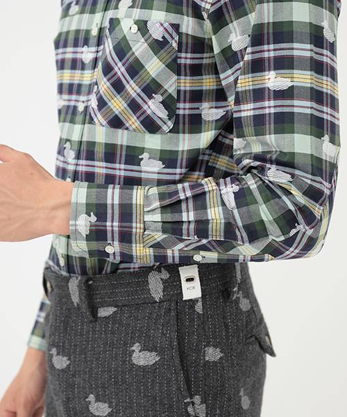 koe×THOM BROWNE（コエトムブラウン）の「[KOE×THOM BROWNE] MENS DUCK