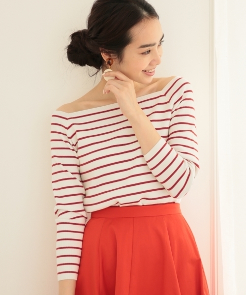 A part by（アパートバイ）の「12GRPソウバリスクエア8S　 744606（ニット/セーター・レディース・ブラック系その他/ブルー/ホワイト/レッド/レッド系その他/ブラック・MEDIUM/LARGE）」の6枚目の写真