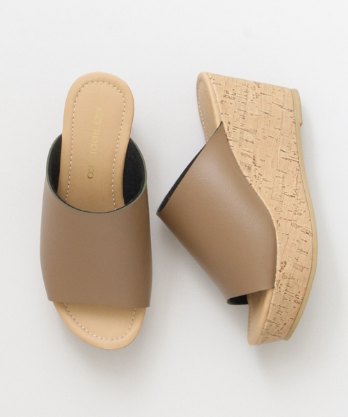 RODE SKO（ロデスコ）の「RODE SKO GRACIA シンプルサボ（サンダル・レディース・ホワイト/ブラック/ブラウン系その他・38/36/37）」の4枚目の写真