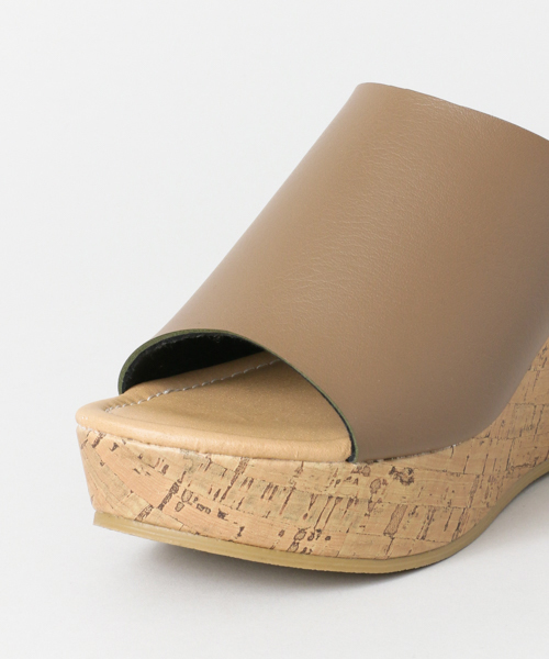 RODE SKO（ロデスコ）の「RODE SKO GRACIA シンプルサボ（サンダル・レディース・ホワイト/ブラック/ブラウン系その他・38/36/37）」の7枚目の写真